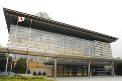 The Prime Minister's Official Residence -- a 64.7 billion yen 'fortress' with advanced security features and two helipads -- is the center of Japan's politics.