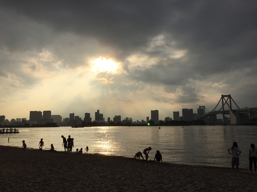 Perfect evening for enjoying Odaiba beach, Tokyo