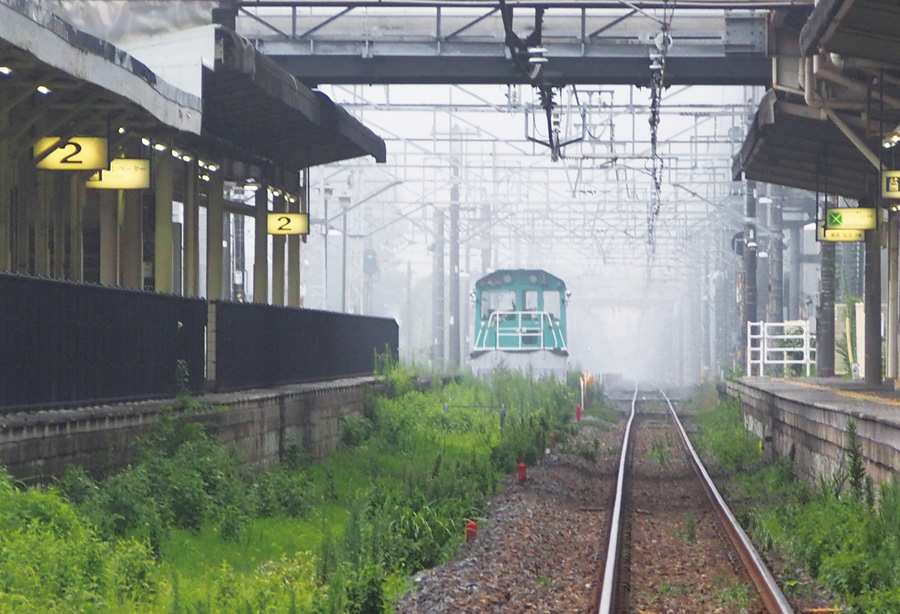 Misty morning, Nishinasuno Station, Tochigi Pref.