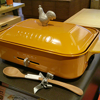Compact Bruno hot plate in an original color ¥9,800 (tax excluded)