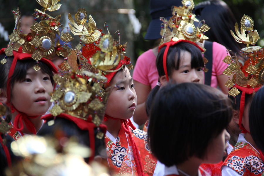 Chigo-Gyoretsu (parade of children in fancy attire), Shizuoka