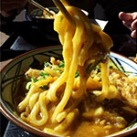 Keeping warm in winter with udon, Tokyo